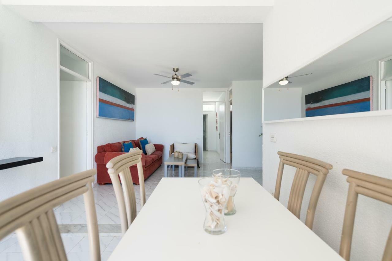 First Line San Agustin Apartment Екстериор снимка